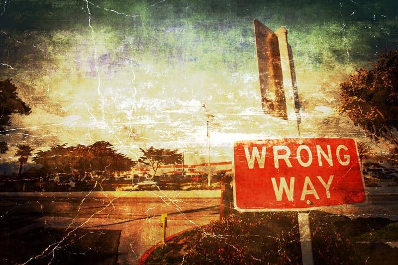 Vintage Wrong Way Sign Wall Mural 1000x
